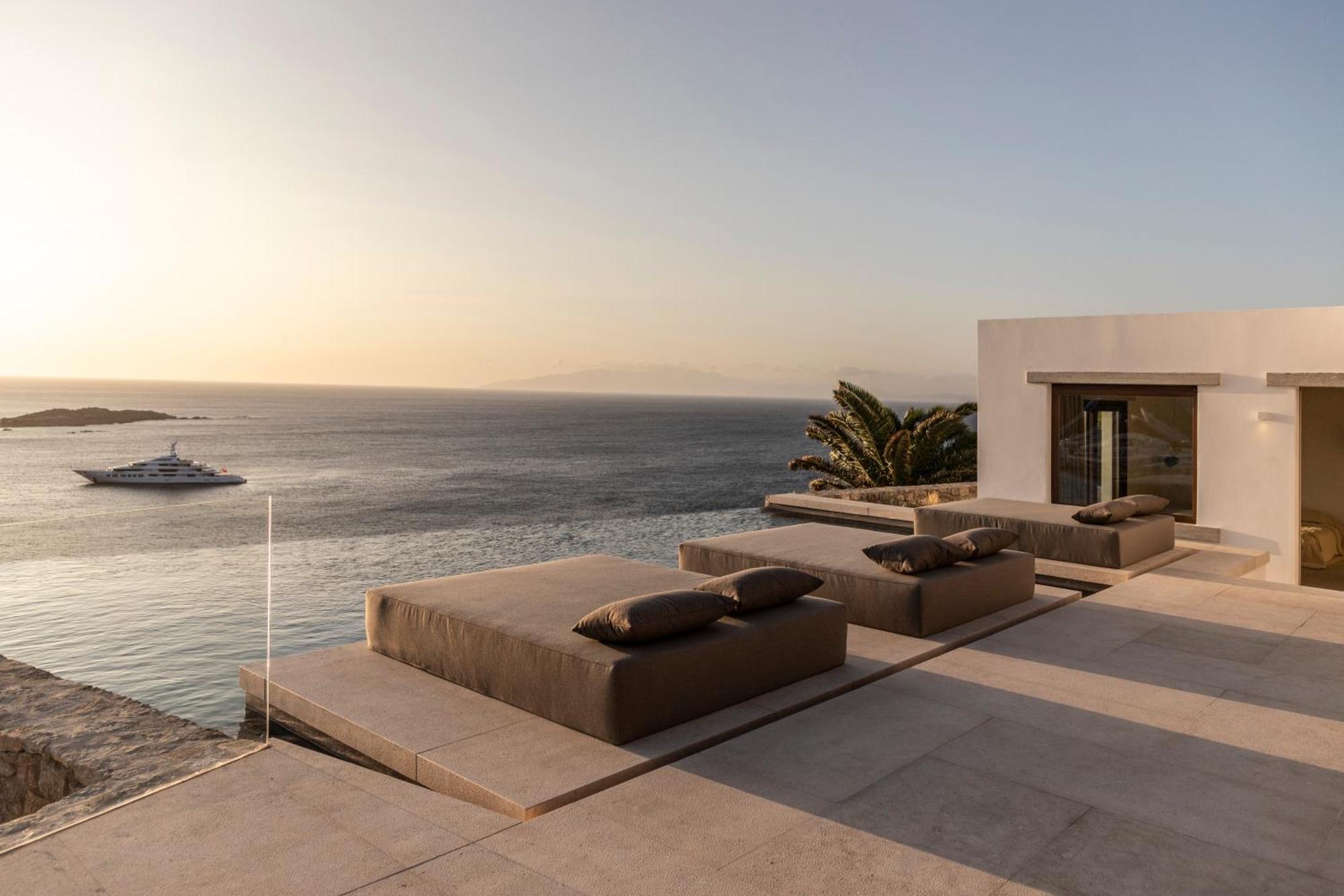 The Skyvilla Mykonos - A Landmark Property With Breathtaking Views Of The Psarou Bay Mykonos Town Buitenkant foto